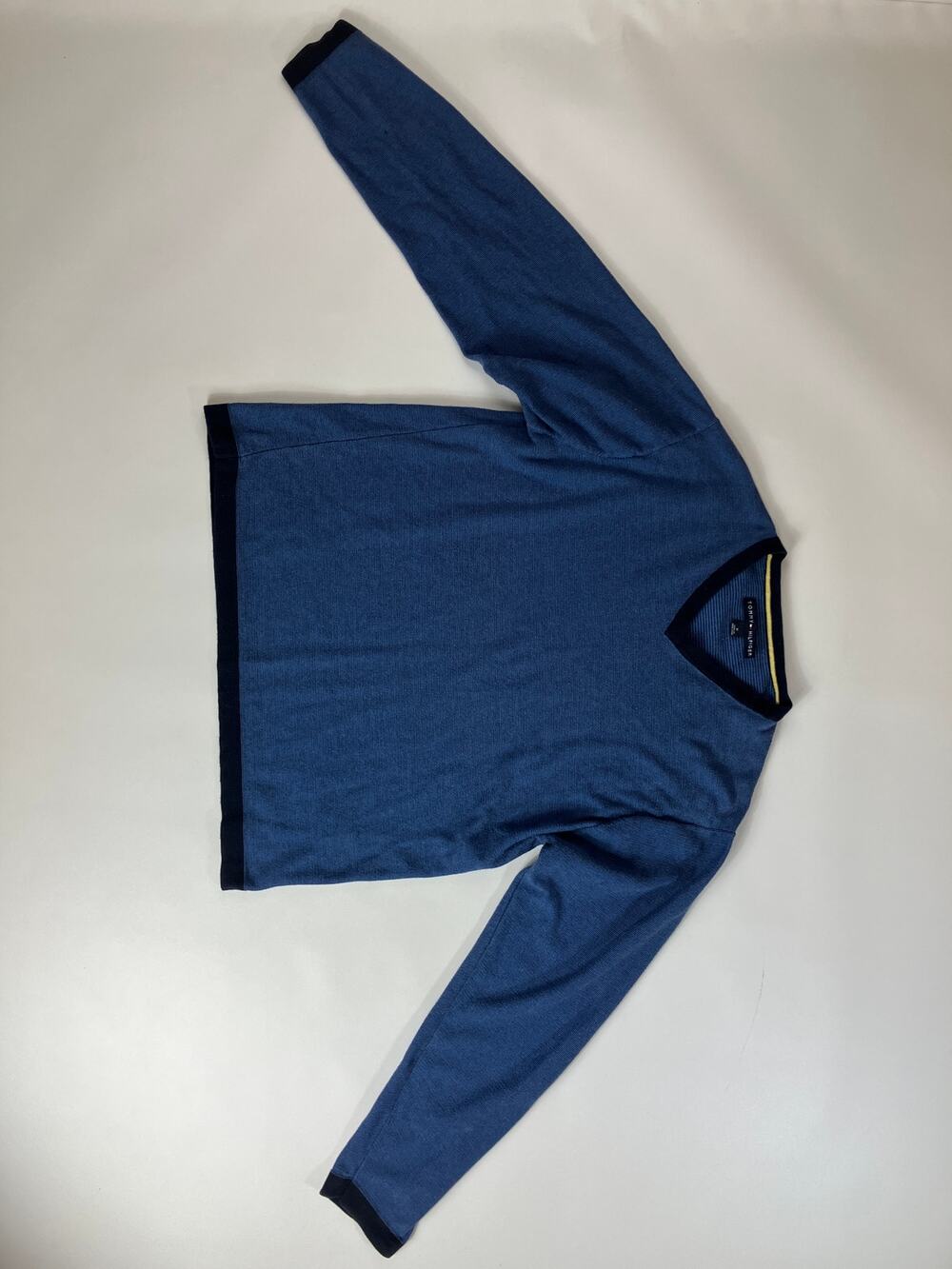 Vintage Tommy Hilfiger Men M Blue V Neck Long Sleeve Knit Shirt Made Hong Kong